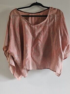 Loose Fit Lightweight Semi Sheer Top M